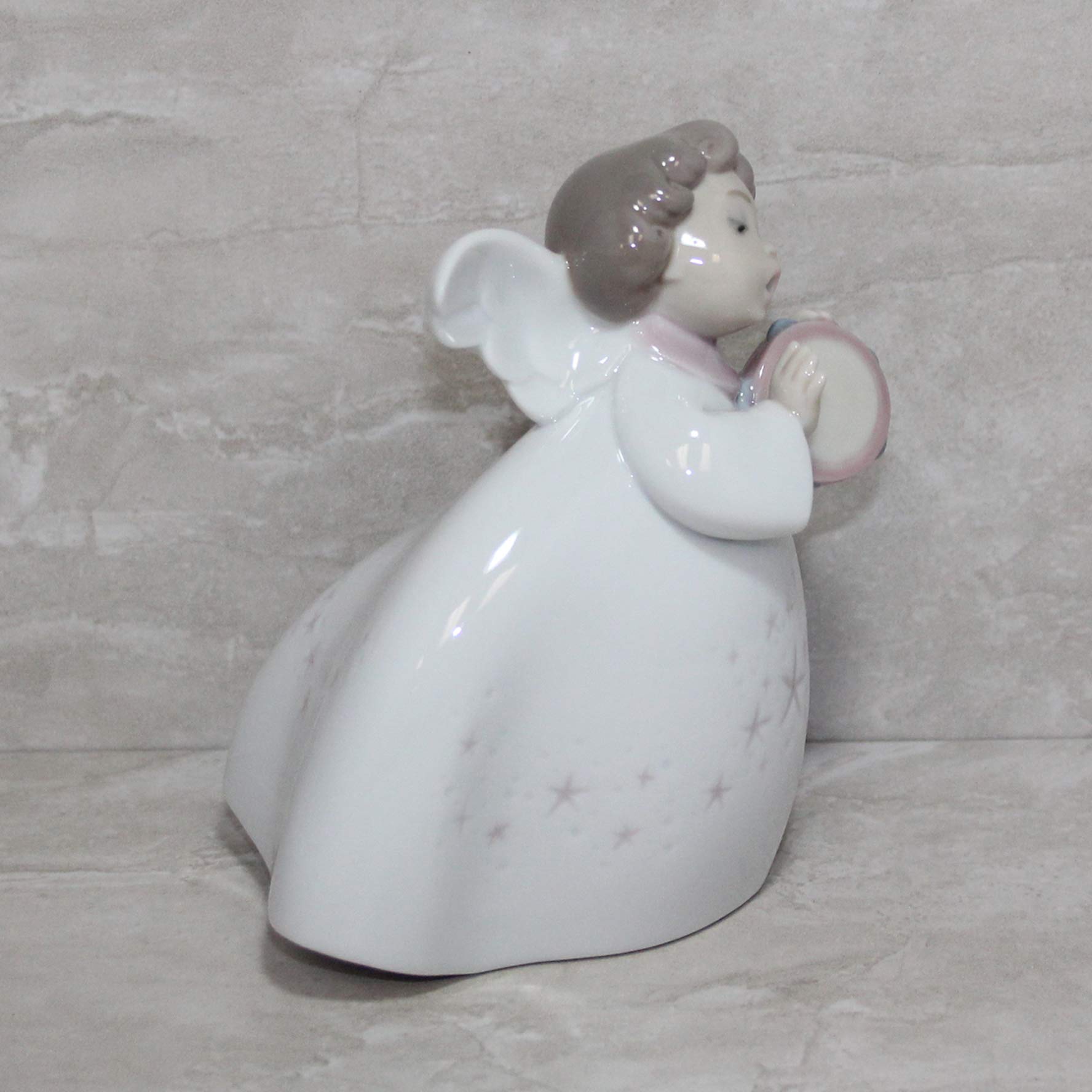 Amazon.co.jp: Lladro リトルエンジェル タンバリン 06530 : ホーム